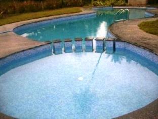 Stay Simple Riverdale Resort Hassan Exterior photo